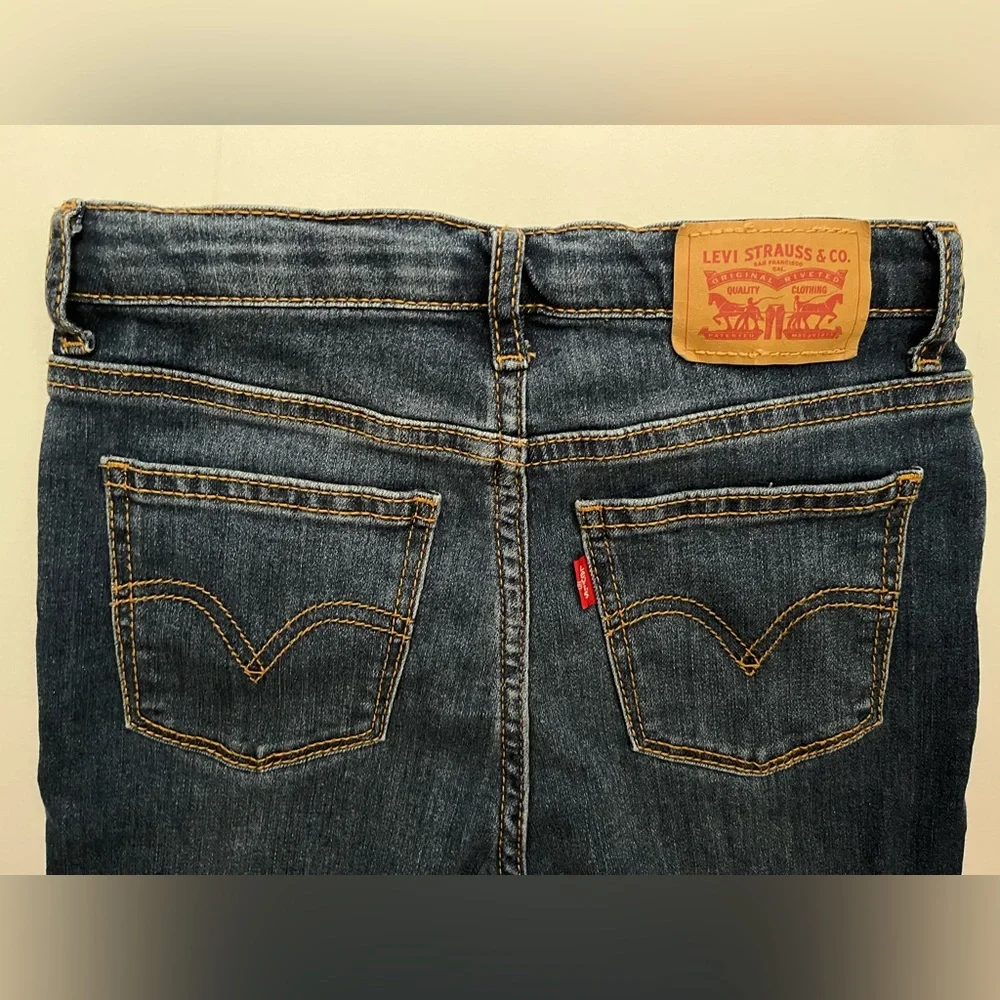 Levi’s 720 HIGH RISE SUPER SKINNY GIRLS JEANS, size 10